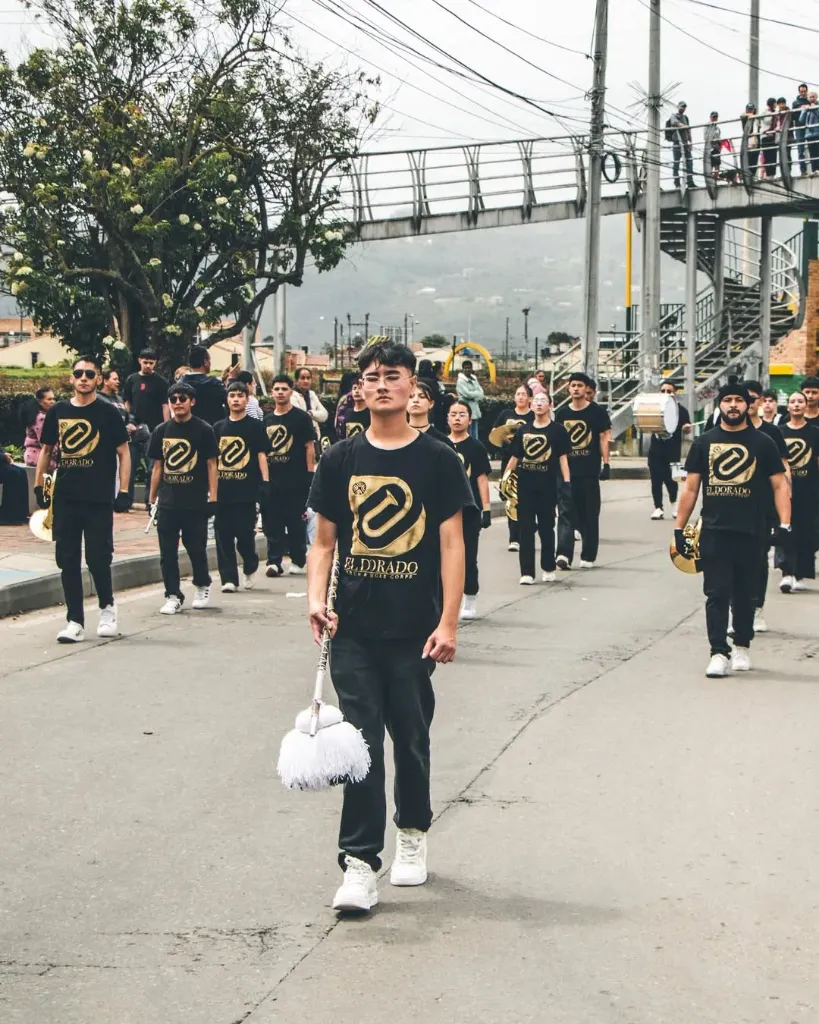 Conjunto de Marcha Élite